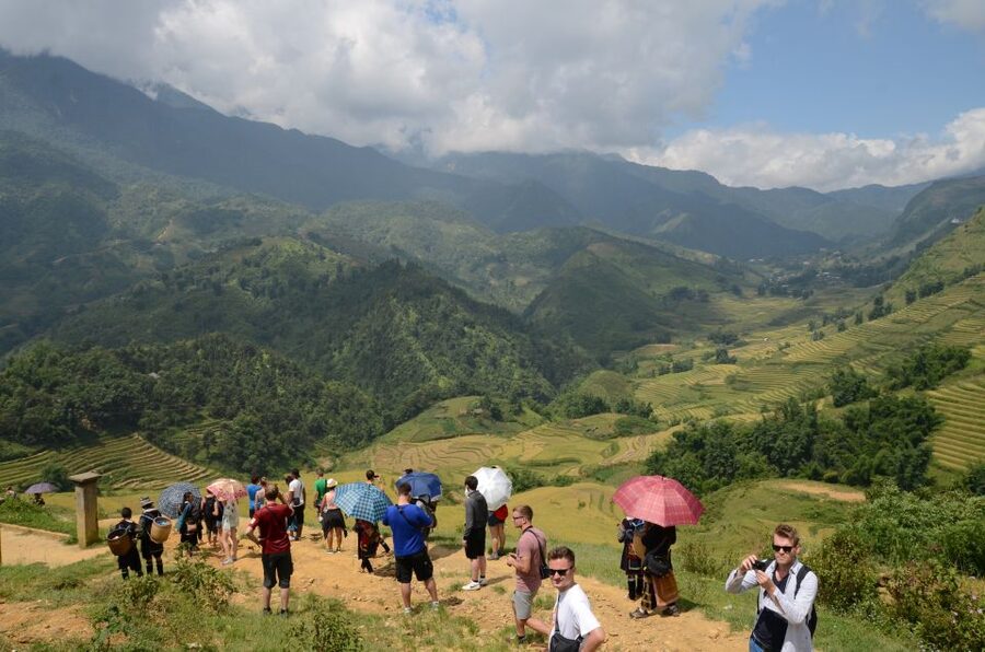 2-Day Sa Pa Ethnic Homestay Tour & Trek with Limousine Bus - Who should book this experience?