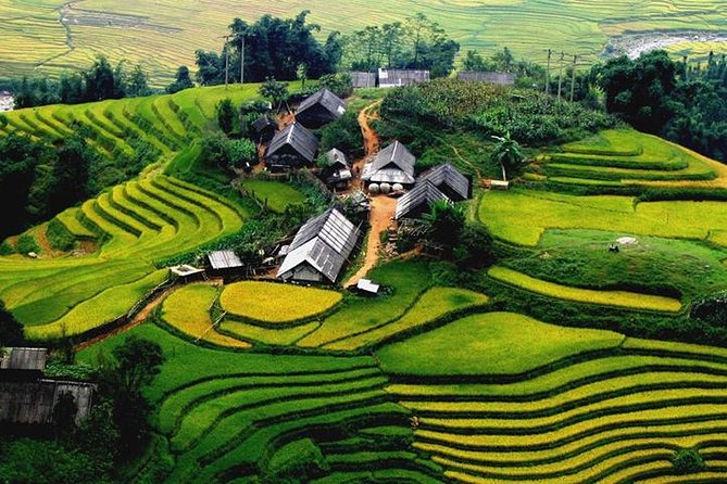 2 Days 1 night Sapa Tour from Hanoi by Limousine/Sleeper bus - Cat Cat Village and the first afternoon in Sapa