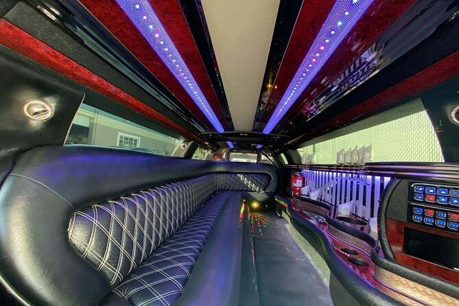 4, 5, or 6 Hour Los Angeles Private Tour in Stretch Limo - Santa Monica Pier and Third Street Promenade