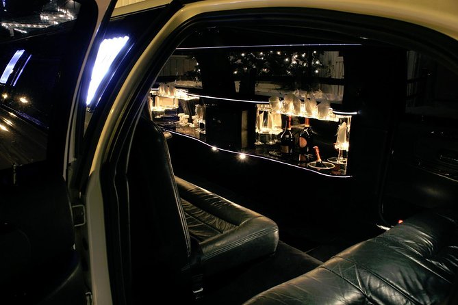 Airport Luxury departure ride from NYC Hotels by Limousine or SUV - Who will get the most from this service?