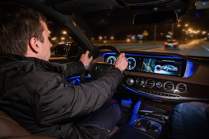 Airport to Cracow transfer by Luxurious VIP limo - Why the English-speaking driver matters