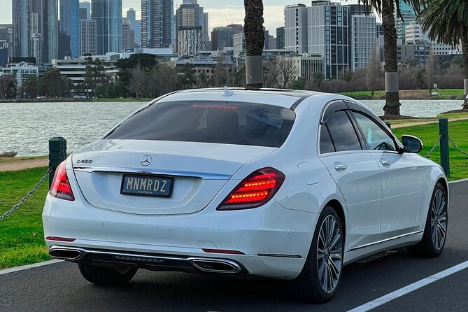 Airport Transfers - Chauffeur Car & Limo Services of Melbourne - Drop-off across Melbourne and beyond