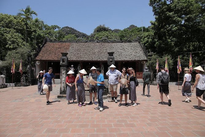 Best Service - Hoa Lu -Trang An - Mua Cave Limousine - All Inclusive - Mua Cave and the 500-Step View