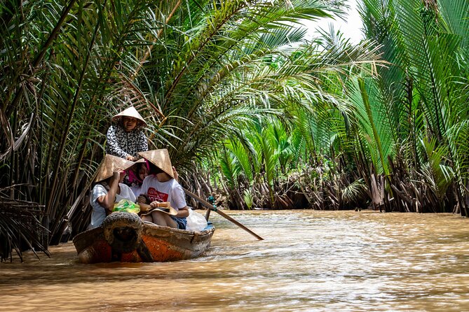 BIG BOSS private LIMOUSINE DAY TRIP TO MEKONG DElTA - Honey tea and the local house visit