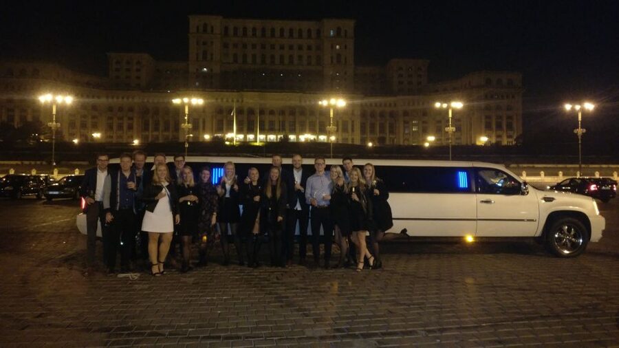 Bucharest: VIP Dining, Limo Ride & Clubbing - A five-hour Bucharest night with a clear rhythm