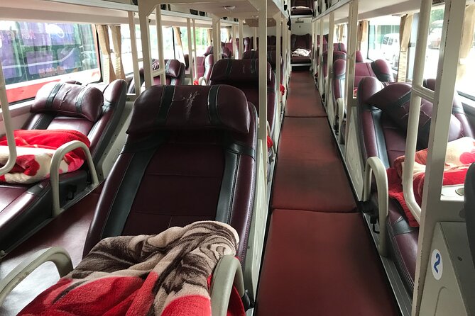 Bus ticket Hanoi to Ha Giang: Sleeping - Limousine - Cabin Bus - What the six-hour ride is really like