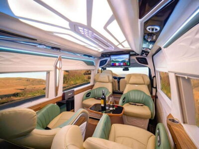 Ba Na Hills and Golden Bridge Limousine Tour