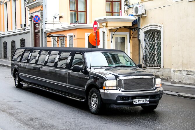 Dallas Best of Shopping Malls in the Luxury Private Limousine - Drivers and the service experience