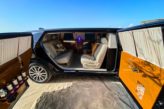 Deluxe GMC Limousine from Cancun Airport to Puerto Morelos - The short ride from Cancun to Puerto Morelos