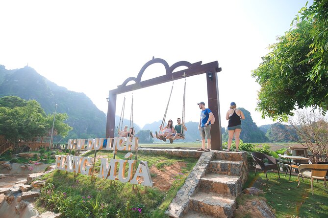 Deluxe & Small Group Hoa Lu Tam Coc Mua Cave Full Day Tour - Limousine Transfer - Why this day trip works from Hanoi