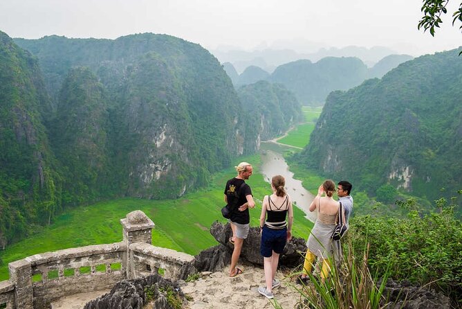 Deluxe & Small Group Hoa Lu Tam Coc Mua Cave Full Day Tour - Limousine Transfer - Tam Coc shows why Ninh Binh is called Ha Long Bay on land