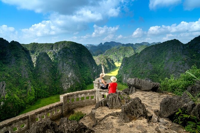 Deluxe & Small Group Hoa Lu Tam Coc Mua Cave Full Day Tour - Limousine Transfer - Is $48 good value for the full package?