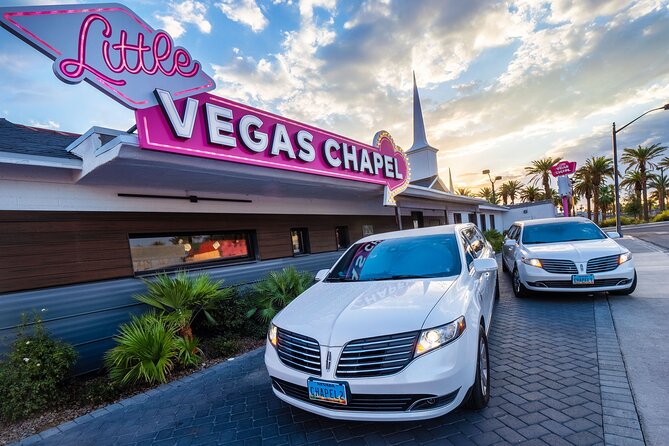 Elvis Wedding at The Little Vegas Chapel including Limousine Transportation - The limousine ride from your hotel