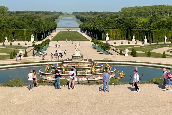 Excursion CHATEAU DE VERSAILLES and GIVERNY in Limousine from Paris - Why Pair Versailles and Giverny?
