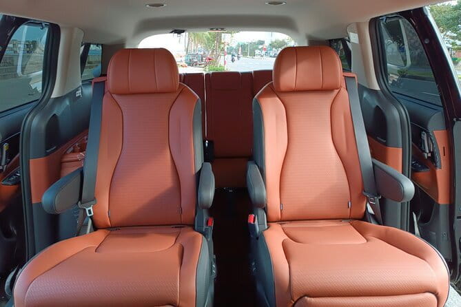 From Da Nang Airport to Hoi An Limousine Transfer Shuttle - Leaving Da Nang Airport Without Taxi Stress