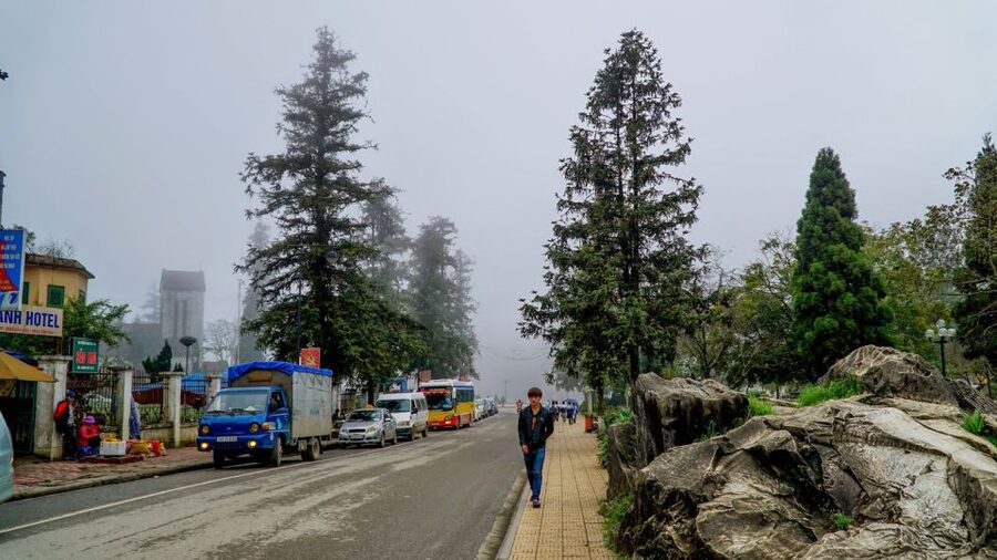 From Hanoi: 2-Day Overnight Sapa Tour by Limousine - Why the guides matter more than the timetable