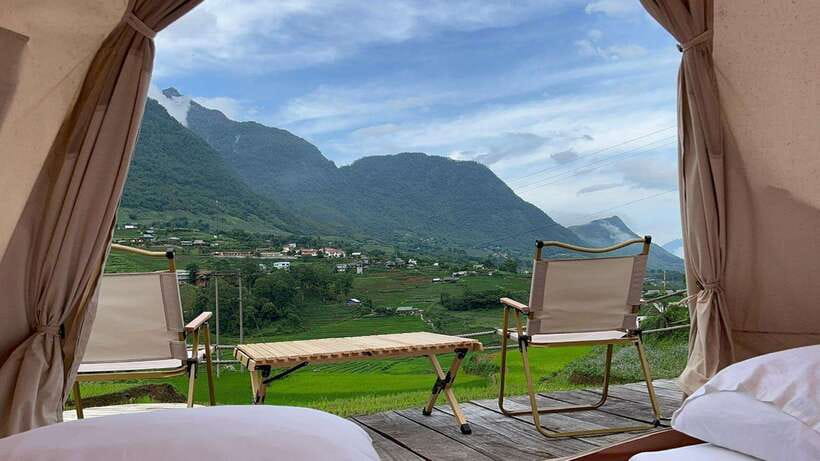 From Hanoi: Premium 3-Day Sapa Adventure with DCAR Limousine - Day 2: Cat Cat, local craft, and your Fansipan choice