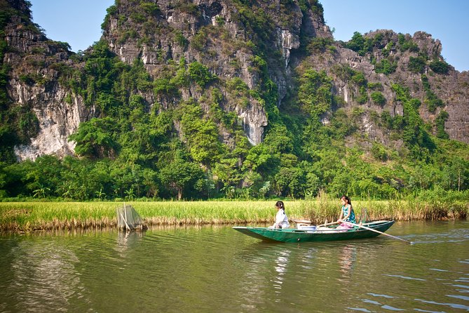 Full day Hoa Lu, Tam Coc and Mua Cave by Limousine from Hanoi - Cycling through the countryside