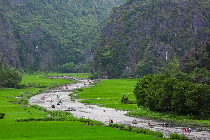 Guided Full Day Ninh Binh Small Group Tour by Limousine - Cycling through Tam Coc toward Hang Mua