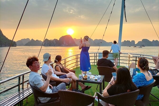 Halong Bay Day Tour 6Hour Deluxe Cruise Limousine Bus Small Group - Titop Island, swimming or a climb for the view