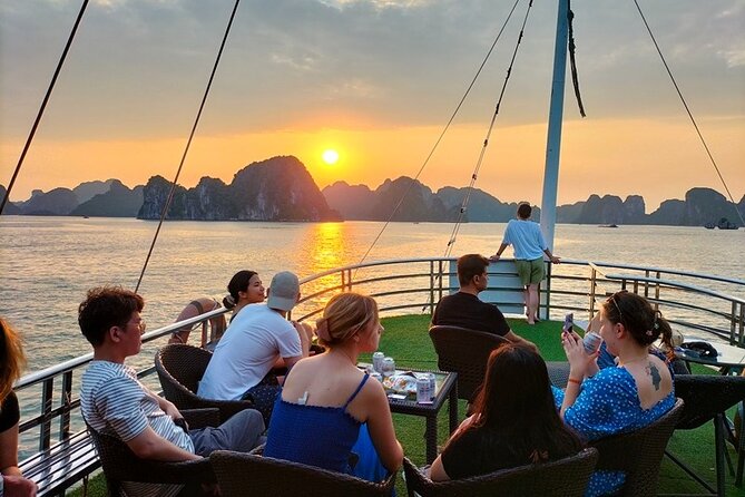 Halong Bay Day Trip 6hour: Buffet Lunch,Limousine bus,small group - Sung Sot Cave, Ha Long Bay’s biggest grotto
