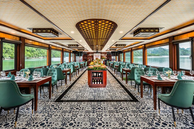 Halong bay Luxur Cruise Day trip: Buffet lunch & Limousine bus - Buffet lunch and time on the boat