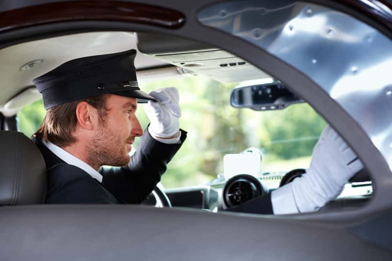 Hamburg: Exclusive Tour by Limousine with Chauffeur - HafenCity and the old Speicherstadt