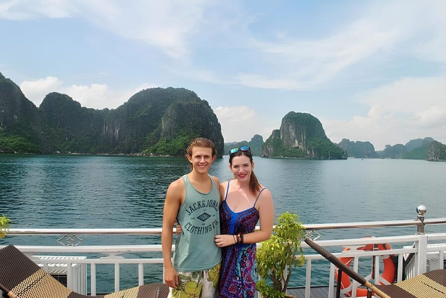 Hanoi:Best 5-Star Ha Long 1 Day Tour with limousine transfer - Sunset Tea on the Upper Deck