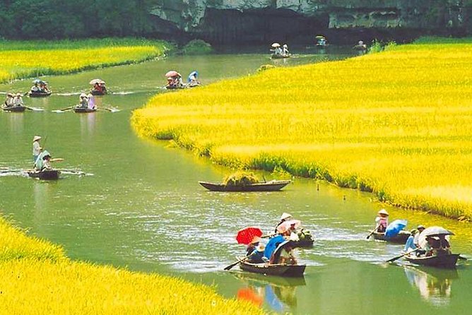 Hanoi - Hoa Lu - Tam Coc - Mua Cave - 1 Day / By Luxury Limousine & Small Group - Limousine transport and the 7:30 am start