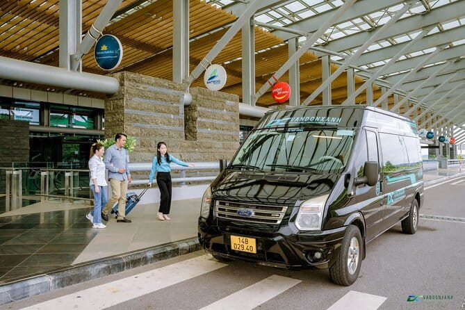 Hanoi to Halong Bay Limousine Bus Transfer - Arriving at a hotel, cruise harbor, or chosen address