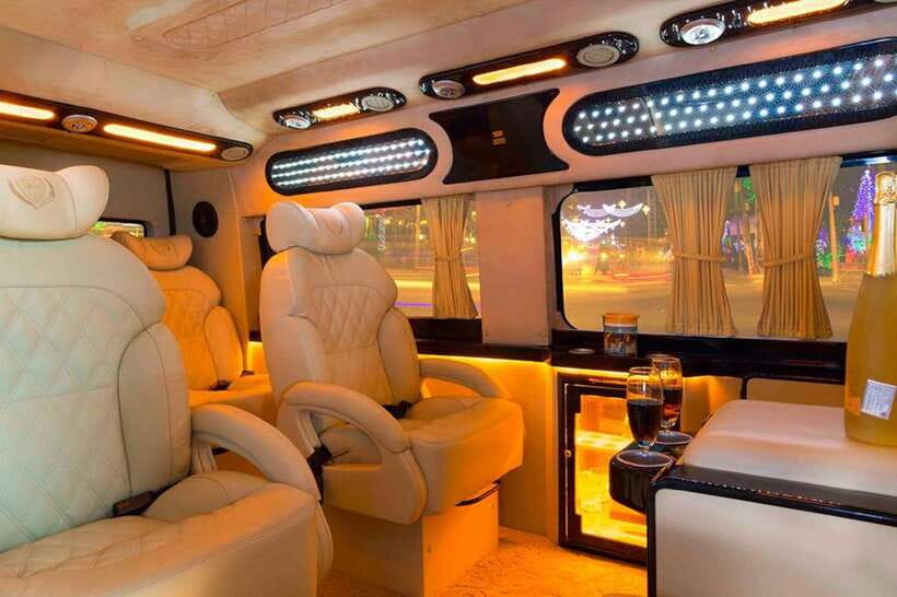 HCMC: Cu Chi Tunnels & Mekong Delta VIP Tour by Limousine - Why this day trip works