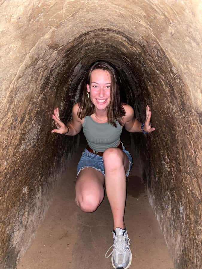 Ho Chi Minh City: Cu Chi Tunnels Ben Duoc VIP Limousine Tour - The documentary and first look underground