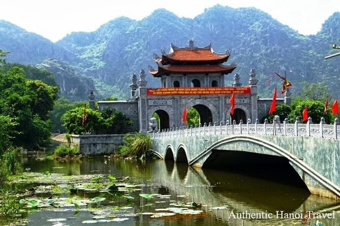 Hoa Lu Tam Coc Full Day Trip by Limousine Transfer Deluxe Group - Cycling through the village for 30 to 45 minutes