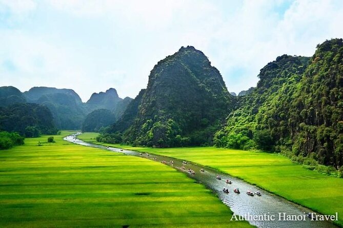 Hoa Lu Tam Coc Full Day Trip by Limousine Transfer Deluxe Group - Who should choose this Hoa Lu and Tam Coc tour?