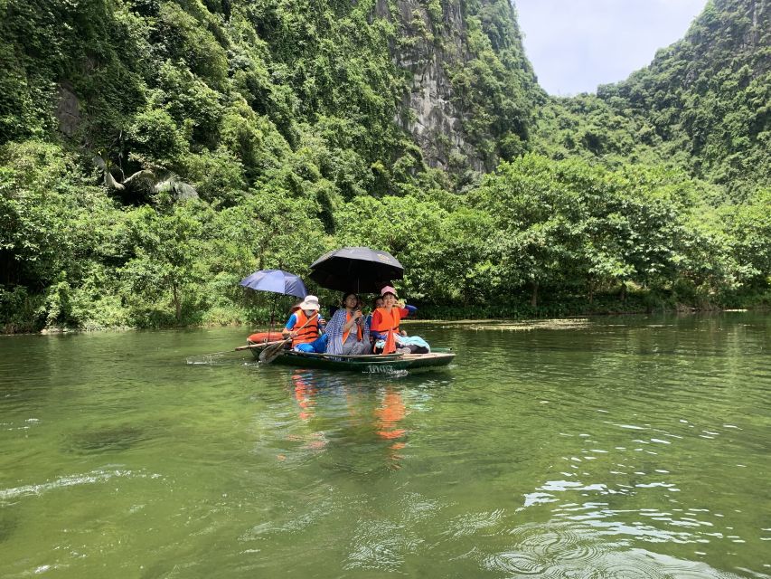 Hoa Lu – Tam Coc – Mua Cave by Limousine With Small Group - Key points at a glance