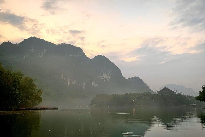 Hoa Lu - Tam Coc - Mua Cave Full Day - LIMOUSINE - What the $30 price really covers