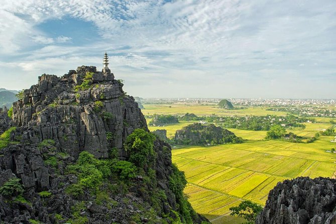 Hoa Lu -Tam Coc - Mua Cave Full Day Trip with Limousine Bus - Mua Cave and Ninh Binh From Above
