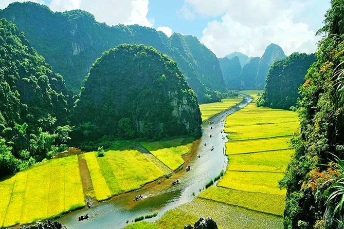 Hoa Lu - Trang An - Mua Cave- 1 Day Trip from Hanoi By Limousine and Small Group - Who should book this experience