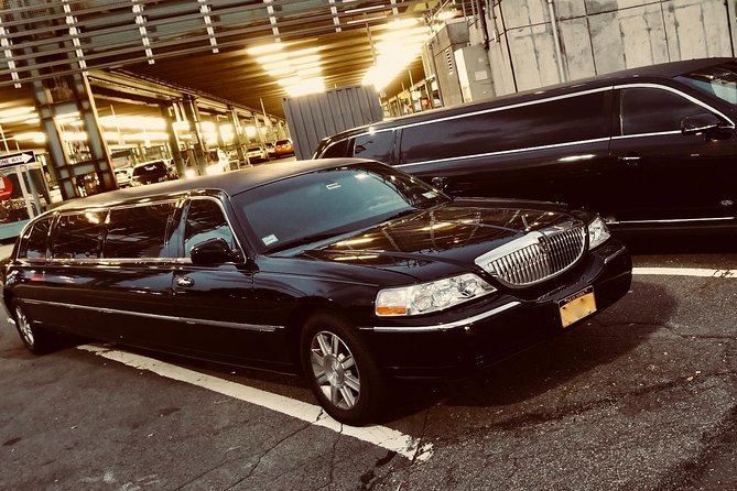 JFK AIRPORT LIMO | JFK To Manhattan Transfer With a Stretch Limo - Is $569 Good Value for Your Group?