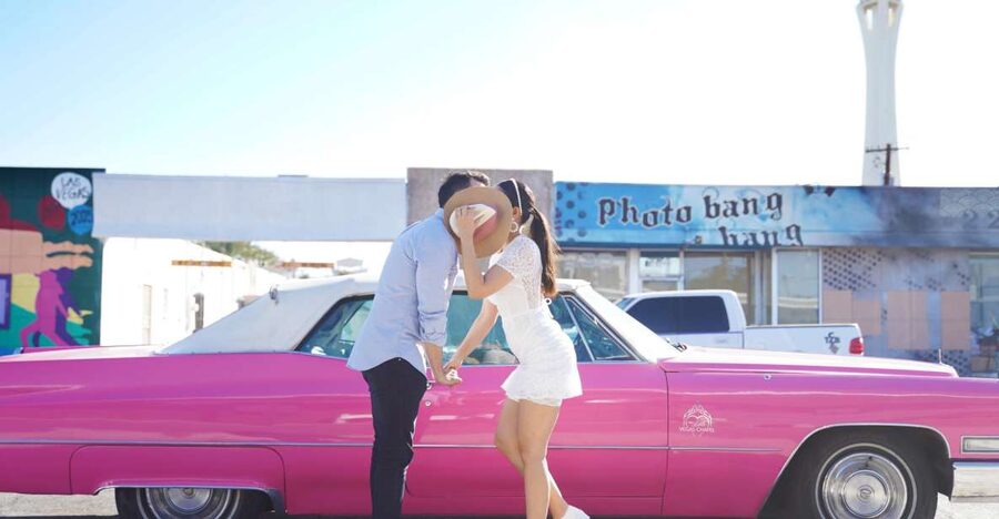 Las Vegas: Elvis Themed Wedding with Limousine - Three Live Songs Make the Ceremony Feel Like a Show