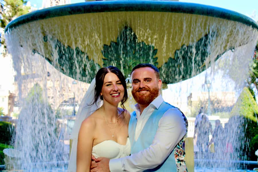 Las Vegas Strip Limo Tour with Champagne and Photos - Bellagio Fountains and the most memorable part of the route