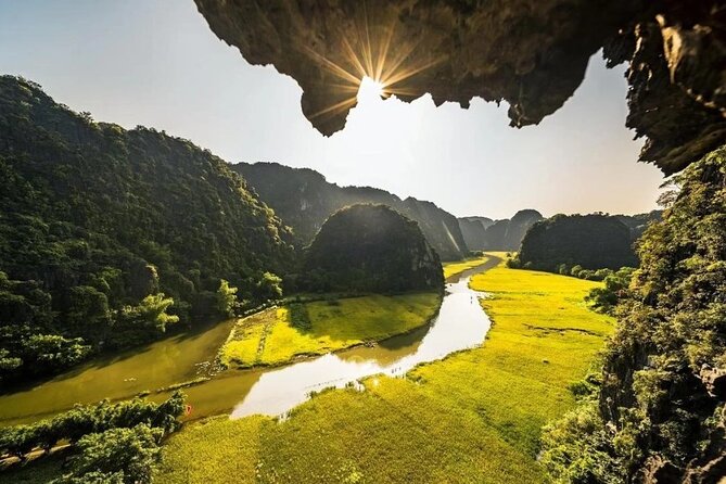Limousine Bus from Hanoi to Ninh Binh/Tam Coc - Arriving in Ninh Binh, Tam Coc, or Trang An
