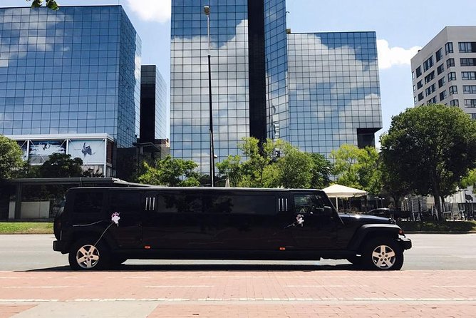 Limousine & nightclub Barcelona - A private Barcelona night that starts at your hotel