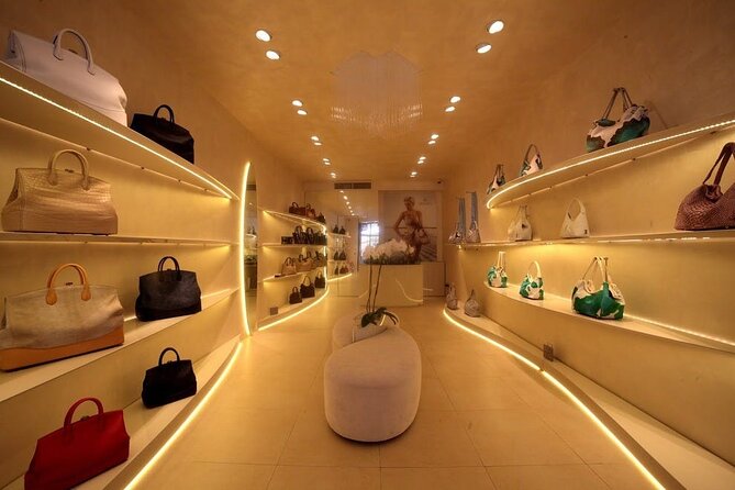 Limousine Service from Florence The Mall Outlet private driver - Timing, pickup, and practical planning