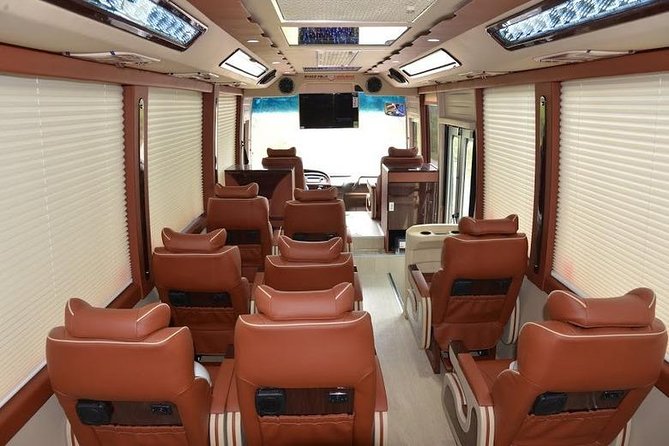 Limousine Transfer Hanoi To Ninh Binh - Starting in Hanoi’s Old Quarter