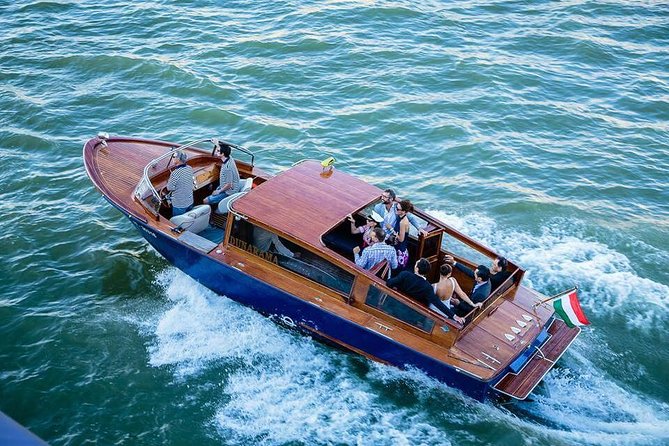Luxurious, private day cruise with a waterlimousine to Szentendre - What the cruise does not include