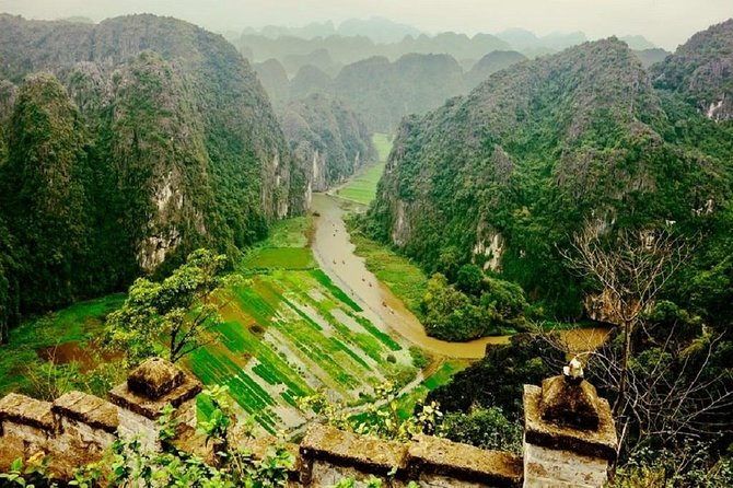 Luxury Hoa Lu - Tam Coc - Mua Cave 1 Day Tour - By Limousine & Small Group - Transport, guides, and the small-group format