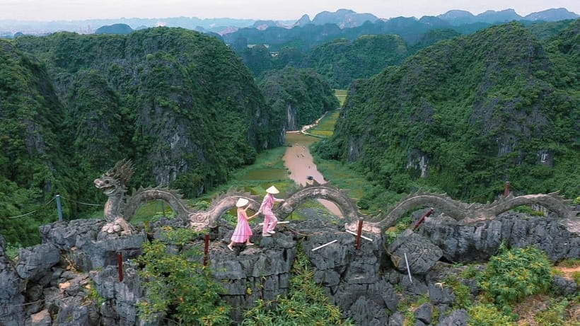 Luxury Limousine Tour: Hoa Lu, Trang An/Tam Coc & Mua Cave - Why this Ninh Binh day trip works