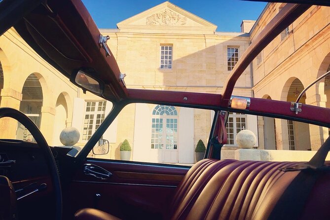 Médoc luxury wine tour aboard a Citroën DS Limousine Convertible - Meeting Guillaume and setting the route