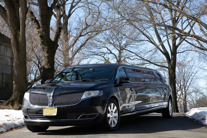 New York City Airport Arrival Transfer by Limo LGA JFK EWR - Why the group price can work